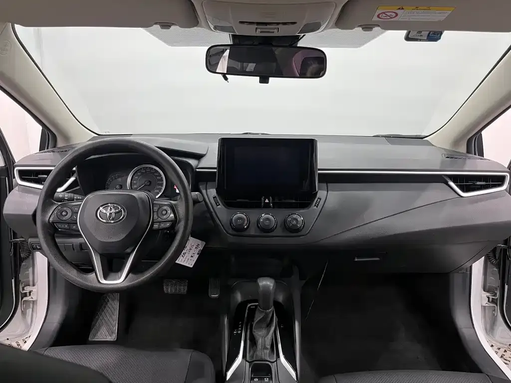 Toyota Corolla 2023 из CN, фото 6