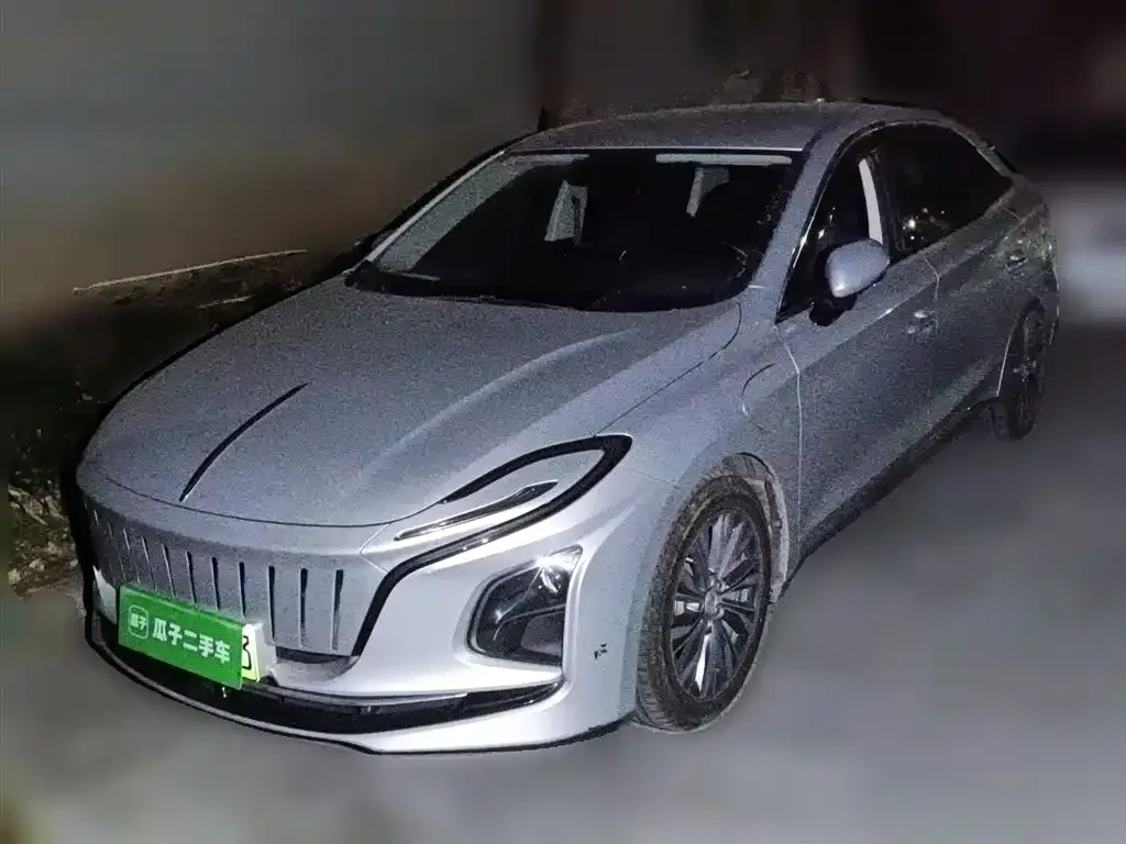Hongqi E-QM5 2023 из CN, фото 8