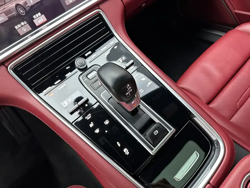 Porsche Panamera — фото 10