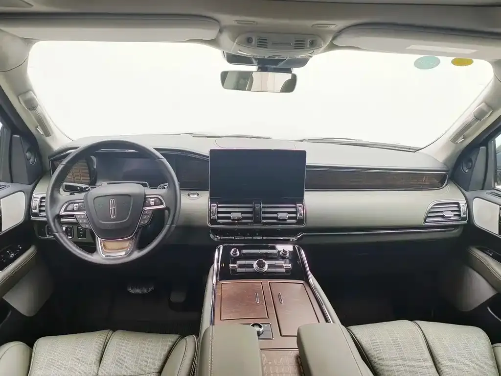 Lincoln Navigator 2026 из CN, фото 4