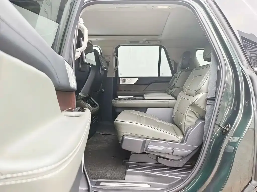 Lincoln Navigator 2026 из CN, фото 8