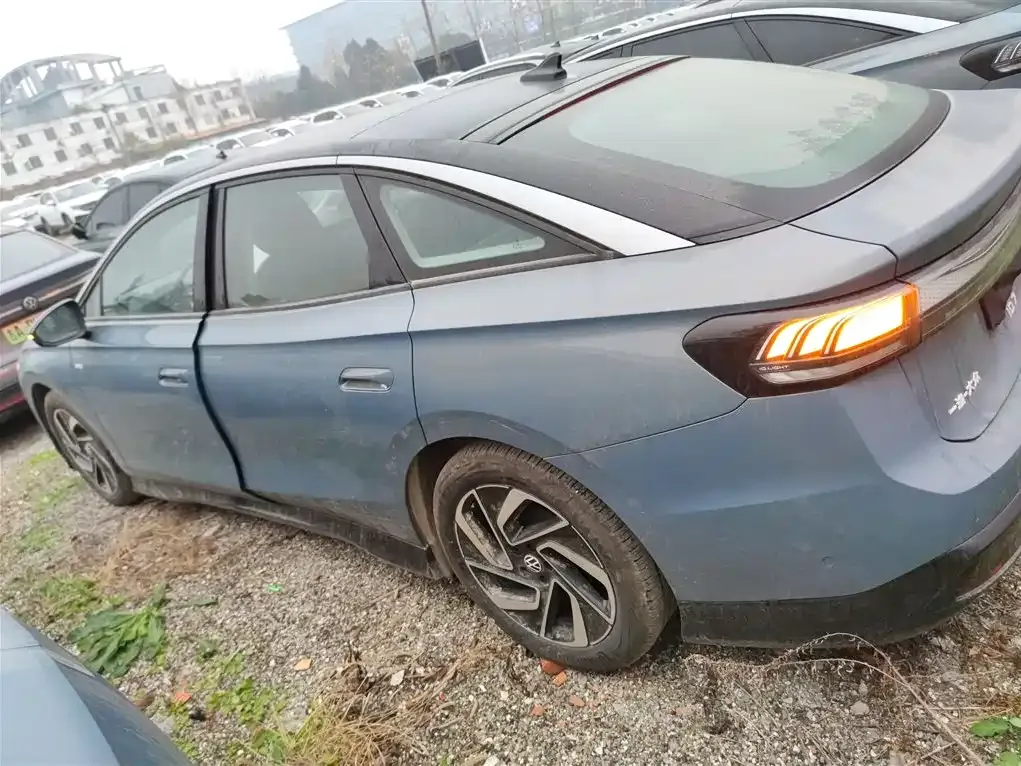 Volkswagen ID.7 VIZZION 2024 из CN, фото 10