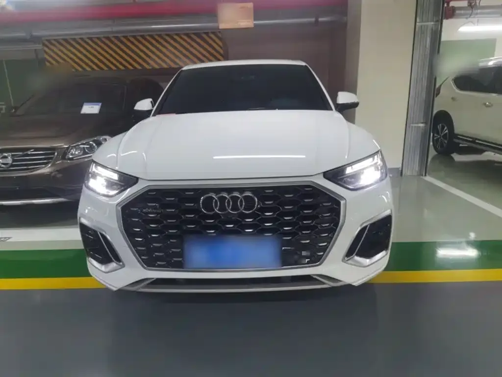 Audi Q5L Sportback 2021 из CN, фото 8