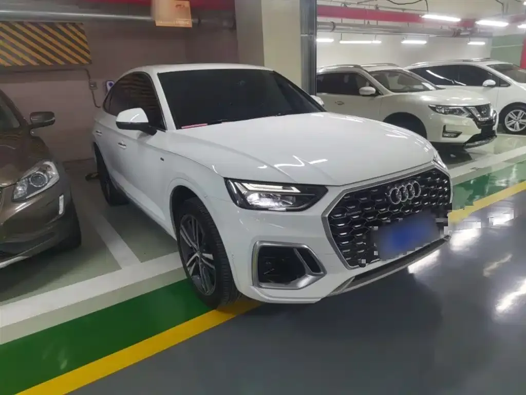 Audi Q5L Sportback 2021 из CN, фото 5