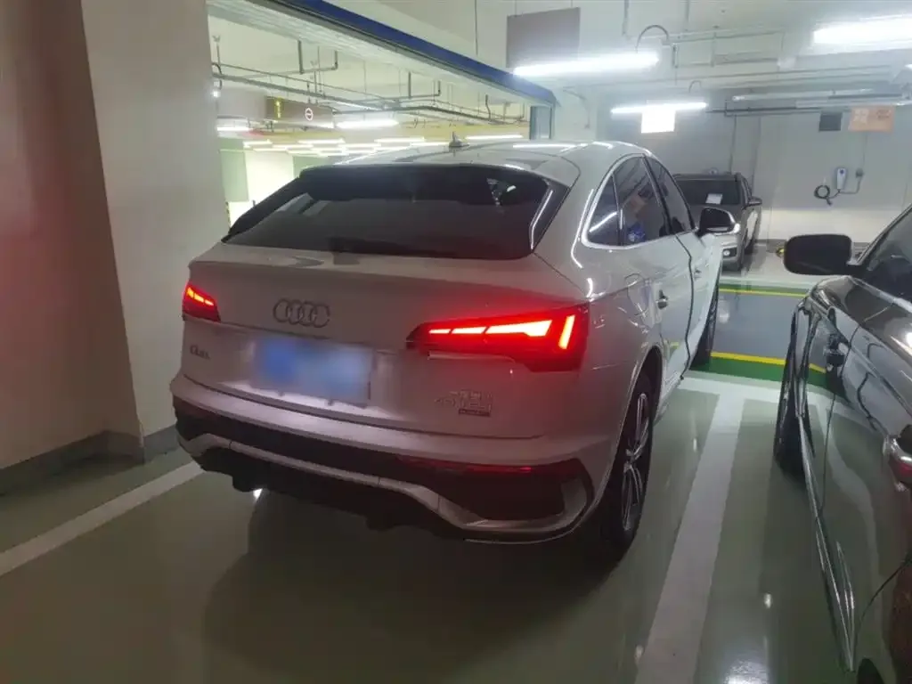 Audi Q5L Sportback 2021 из CN, фото 7
