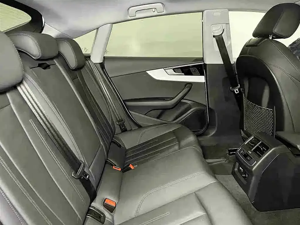 Audi A5 (Import) 2025 из CN, фото 5