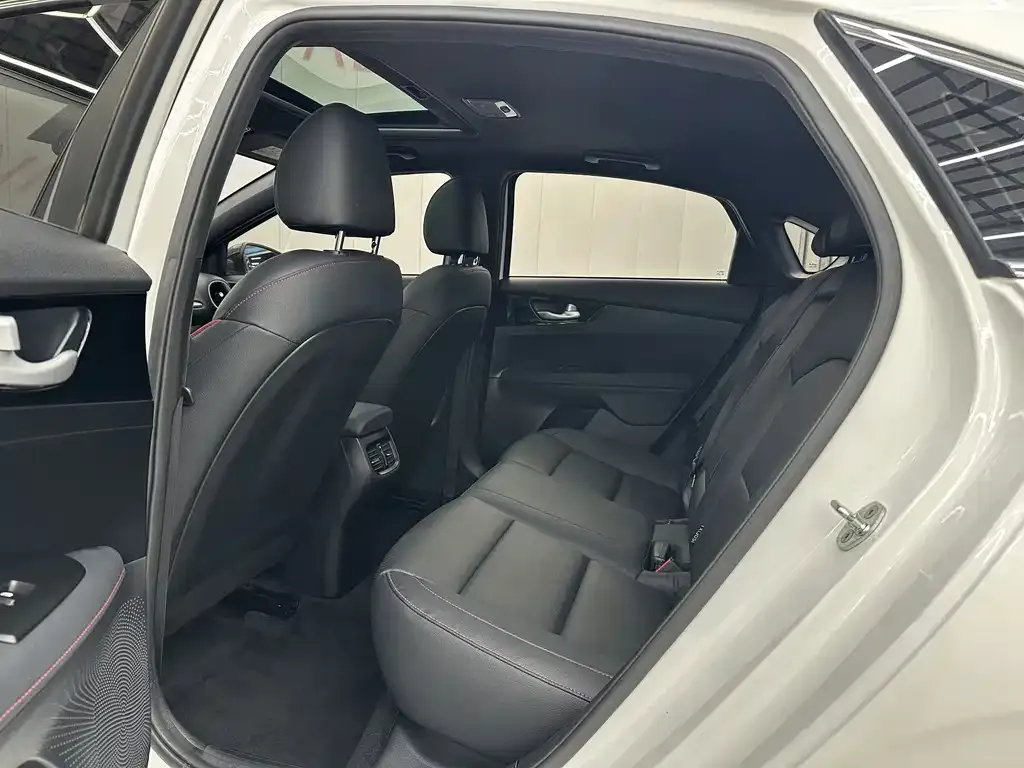 Kia K3 2021 из CN, фото 9