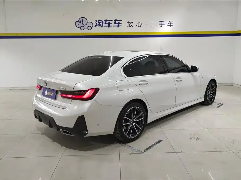 BMW 3 Series 2024 из CN, фото 3