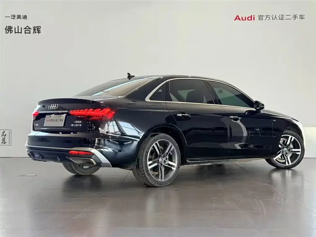Audi A4L — фото 9