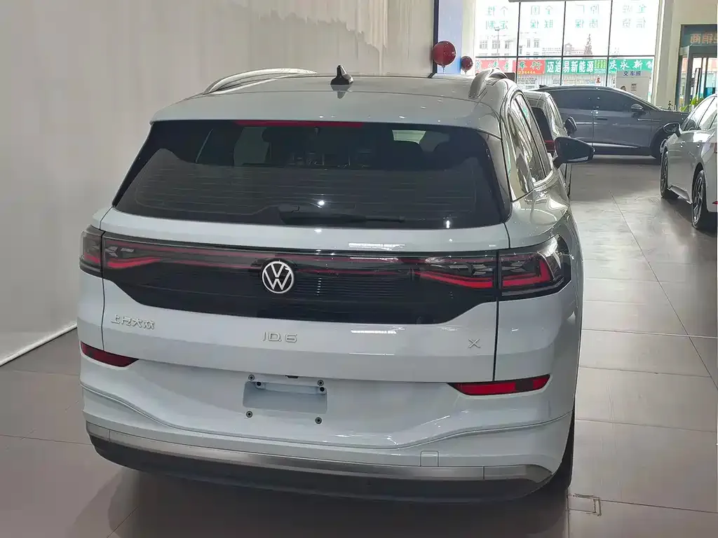 Volkswagen ID.6 X 2023 из CN, фото 5