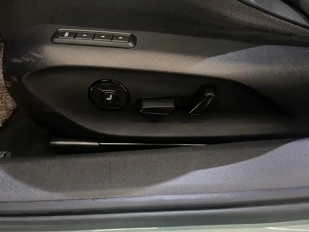 Volkswagen Passat — фото 5