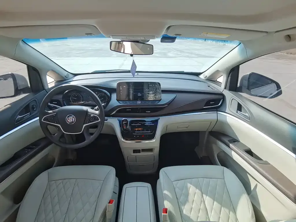Buick GL8 2024 из CN, фото 9