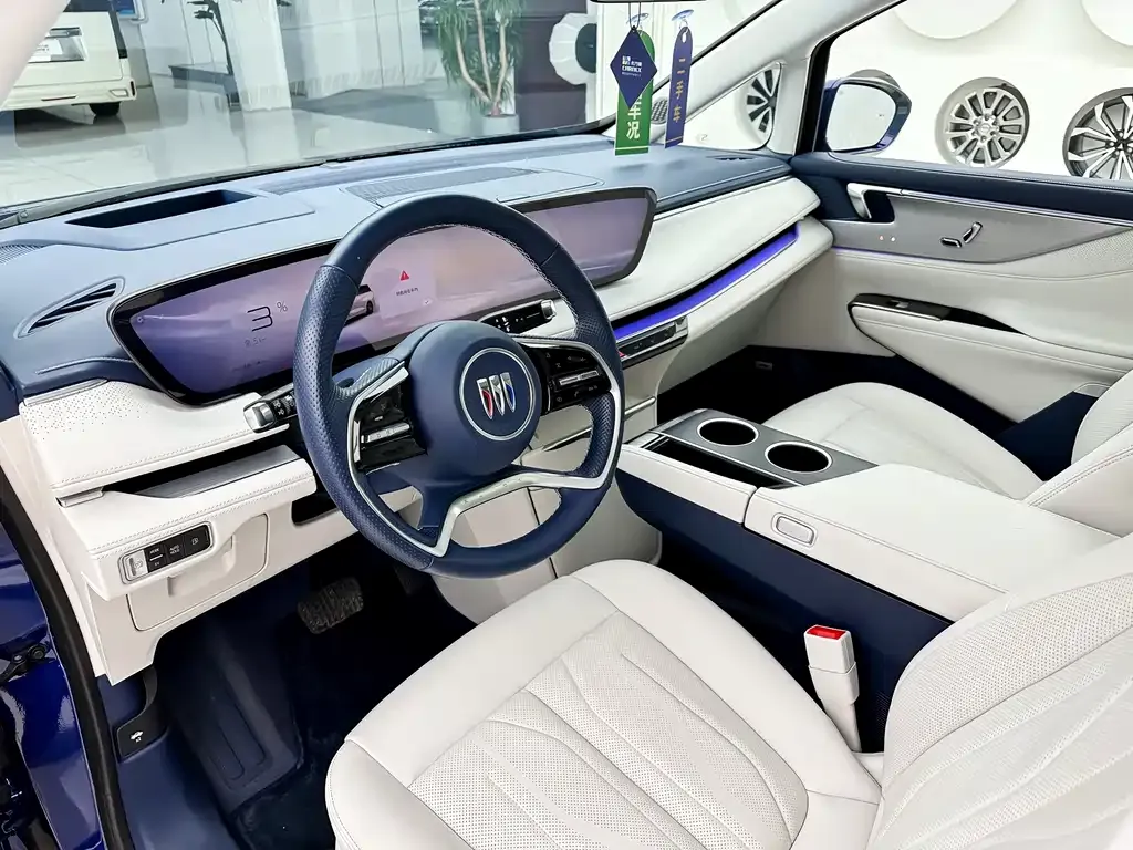 Buick GL8 Hybrid 2024 из CN, фото 5