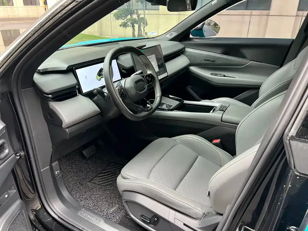 Lynk & Co 08 EM-P 2024 из CN, фото 2