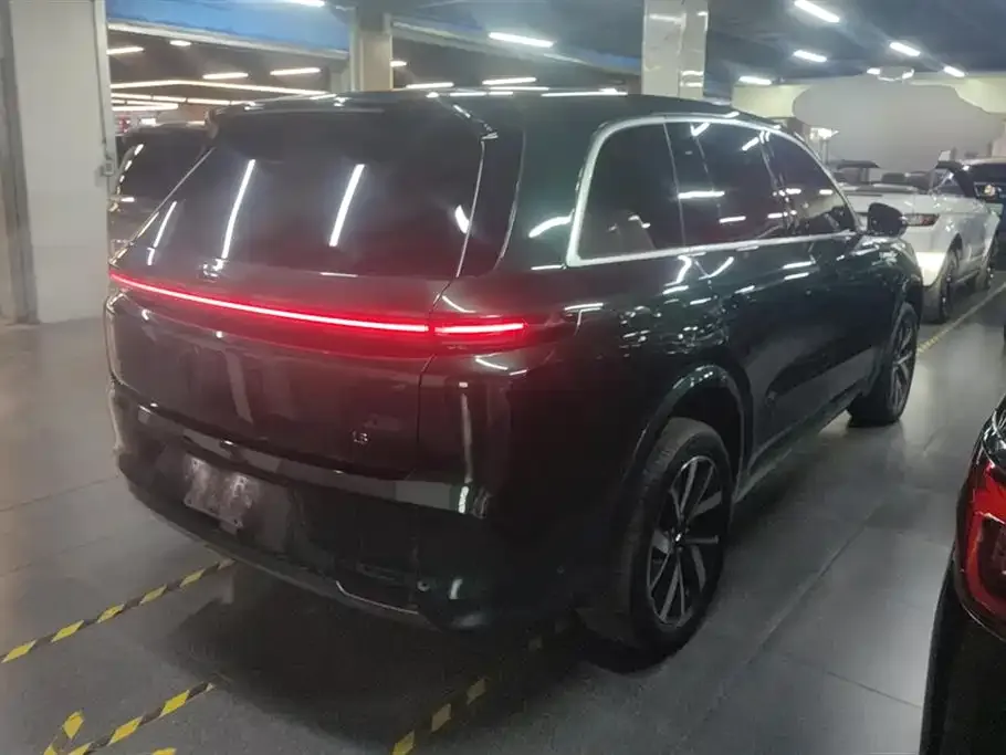 Li Auto L8 2023 из CN, фото 8