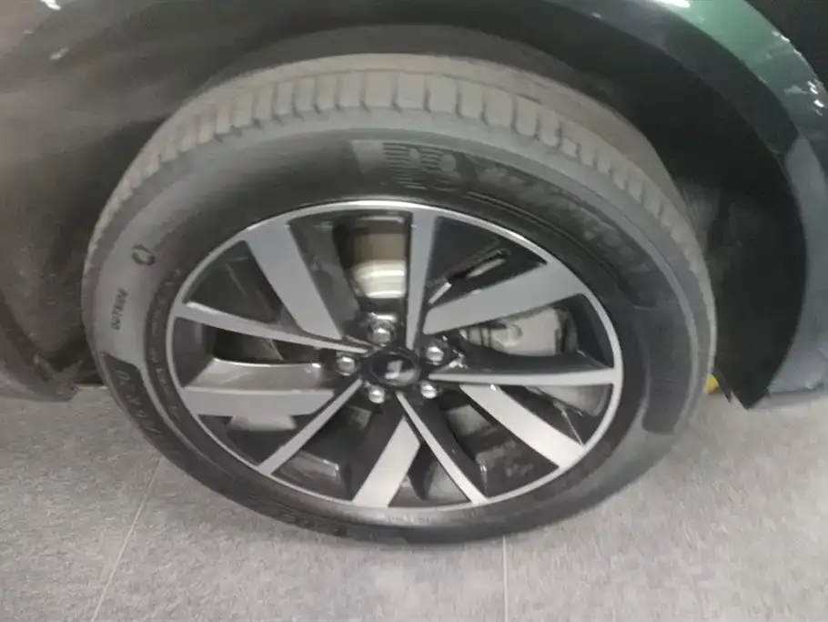 Li Auto L8 2023 из CN, фото 10