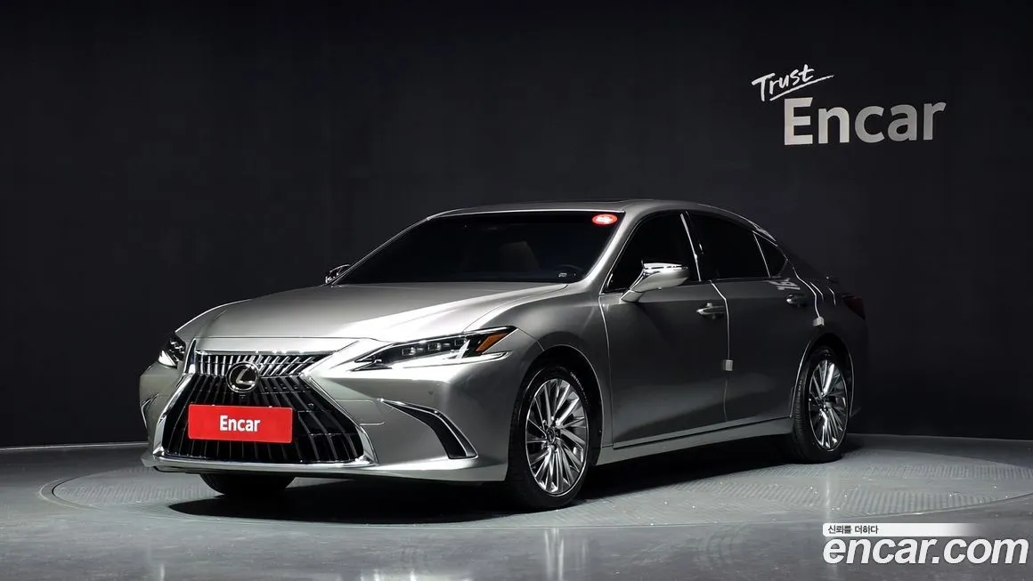 Lexus ES 2024 из KR, фото 1