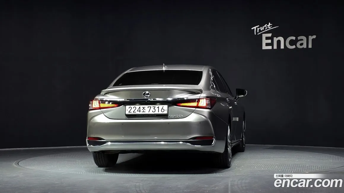 Lexus ES 2024 из KR, фото 4