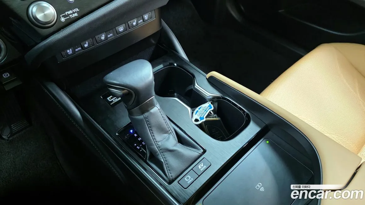 Lexus ES 2024 из KR, фото 9