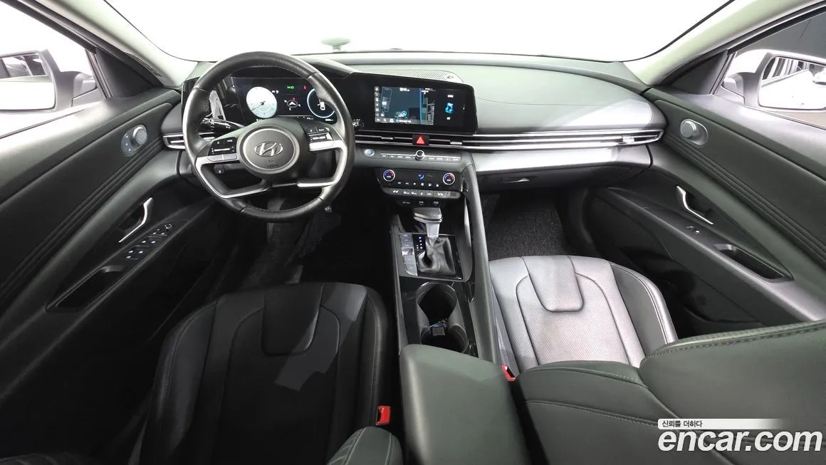 Hyundai AVANTE — фото 9