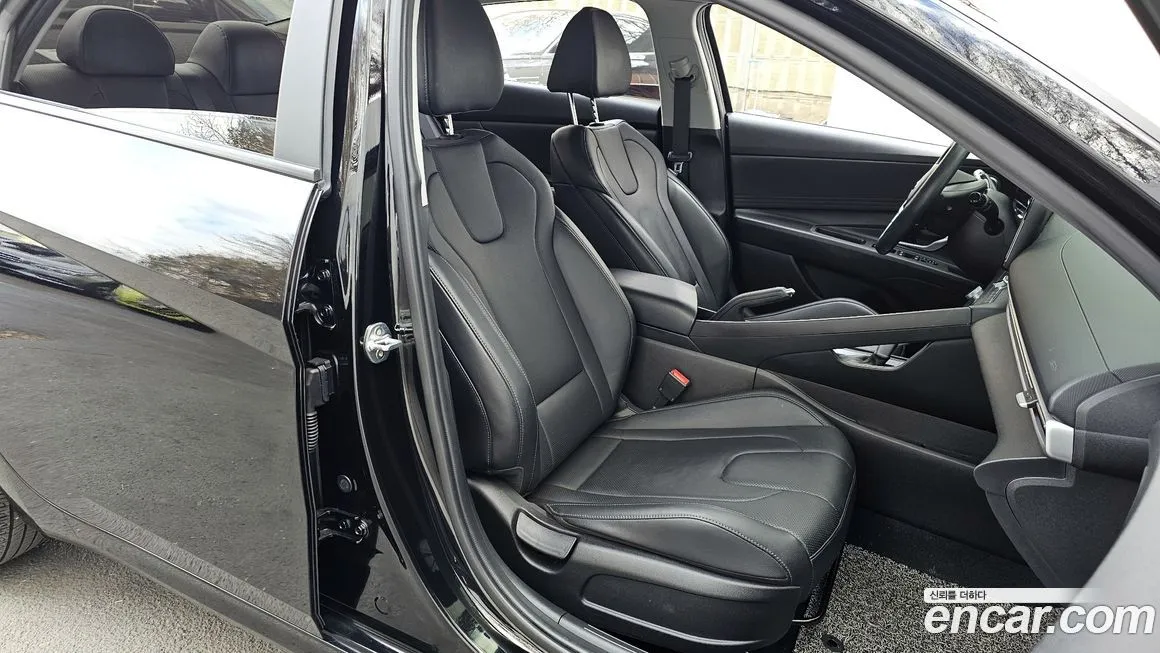 Hyundai AVANTE — фото 4