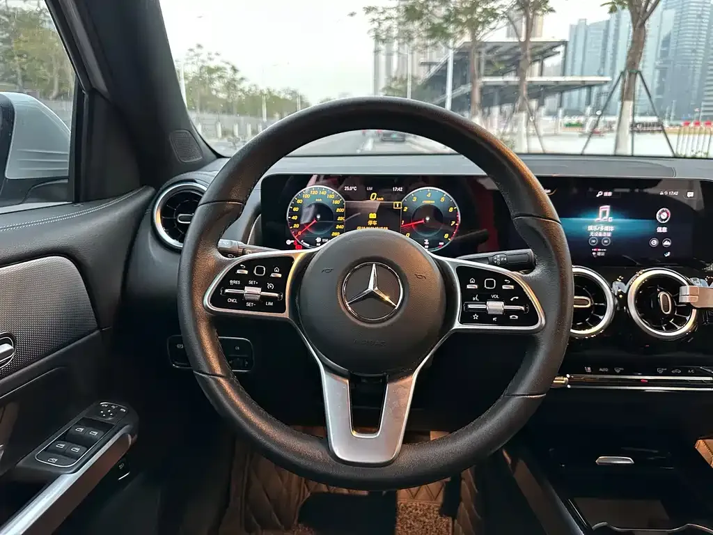 Mercedes-Benz GLB 2021 из CN, фото 5
