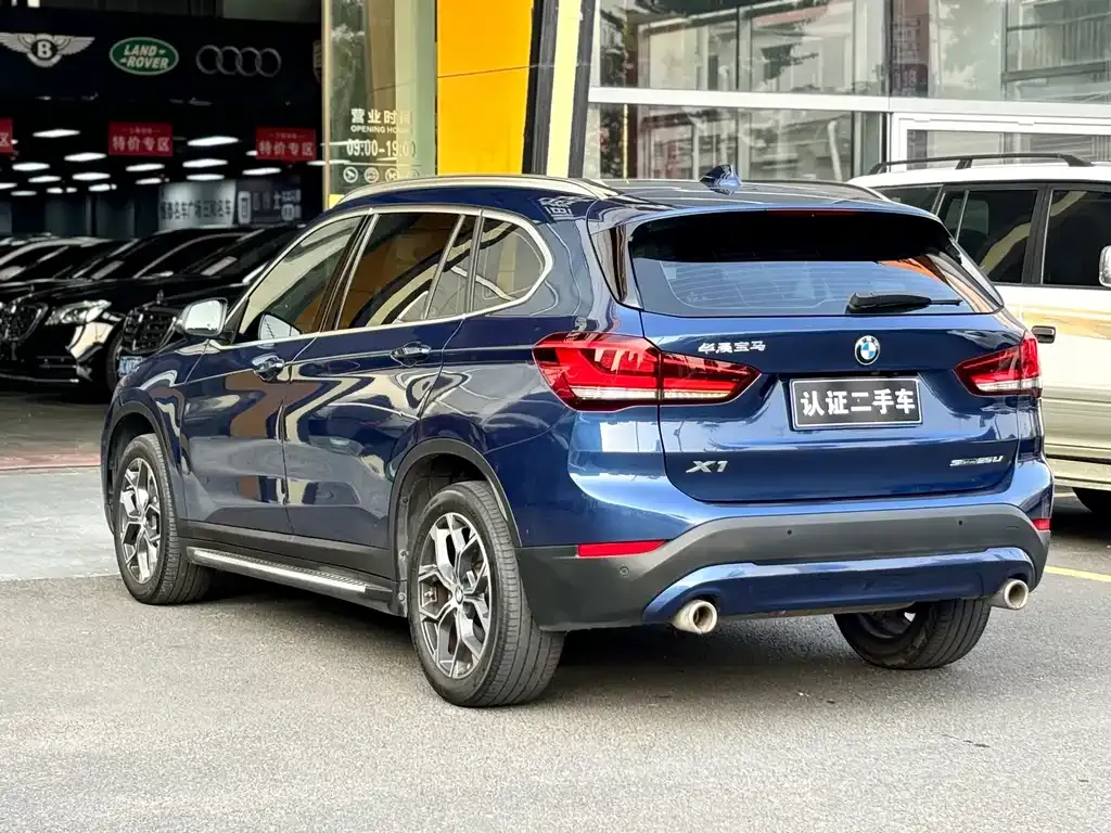 BMW X1 2021 из CN, фото 3
