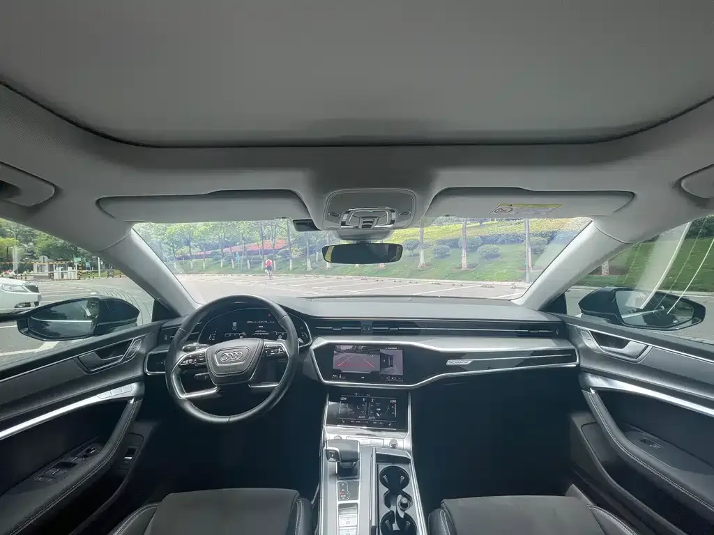Audi A7L 2024 из CN, фото 5
