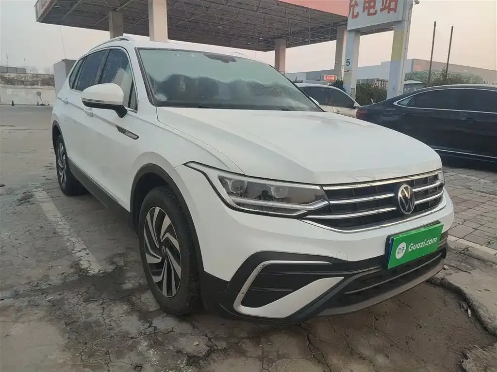 Volkswagen Tiguan L 2023 из CN, фото 5