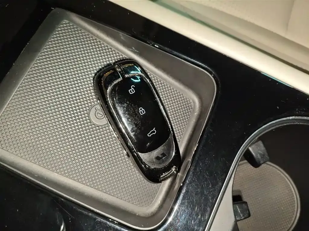 Li Auto ONE 2022 из CN, фото 9