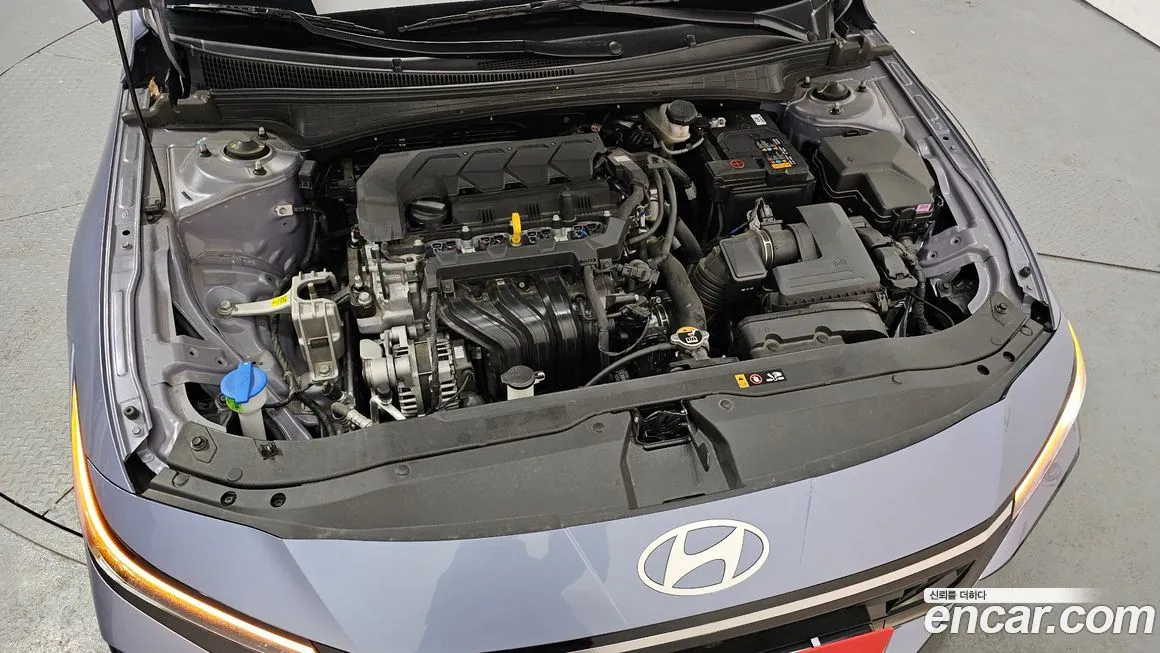 Hyundai AVANTE — фото 5