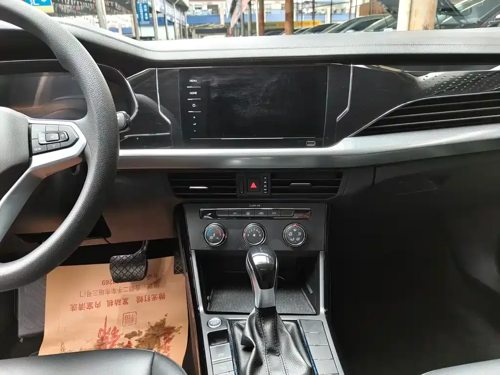 Volkswagen Passat 2023 из CN, фото 9