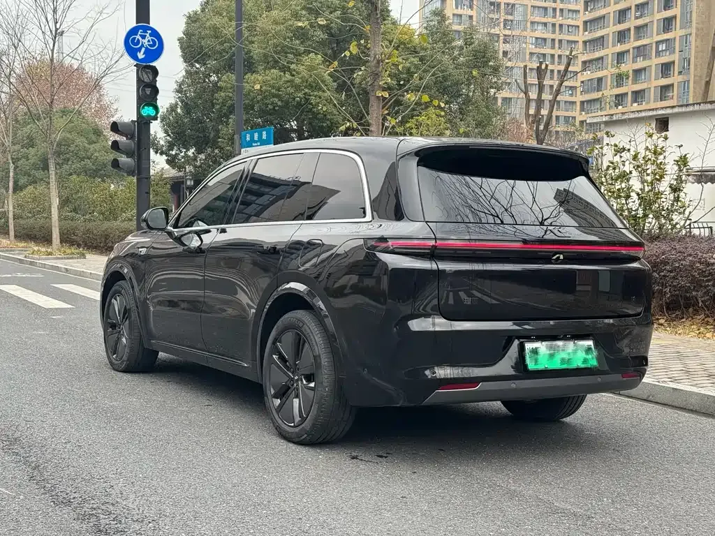 Li Auto L8 2024 из CN, фото 7