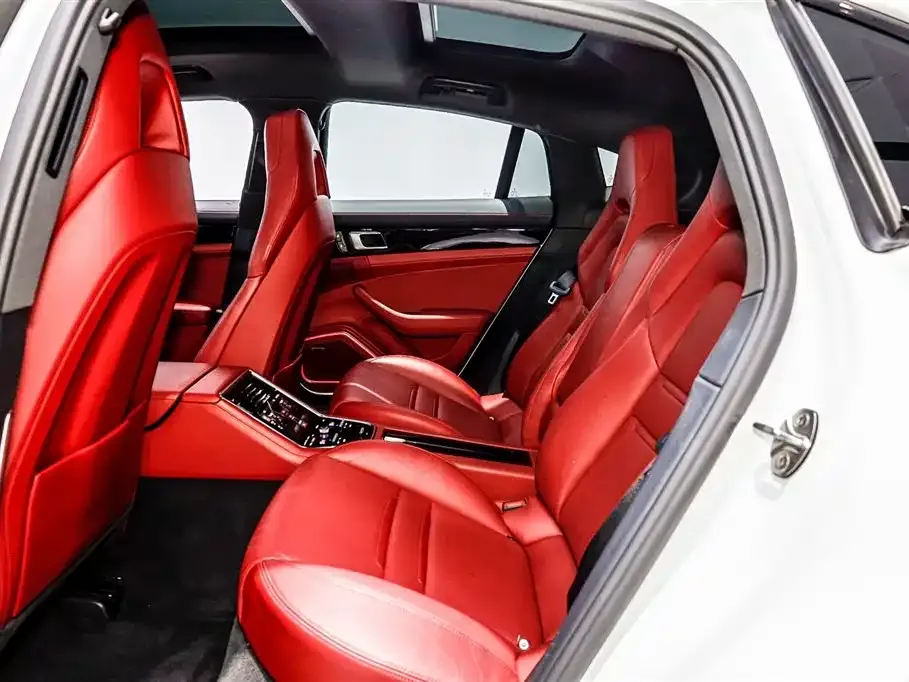 Porsche Panamera 2022 из CN, фото 9