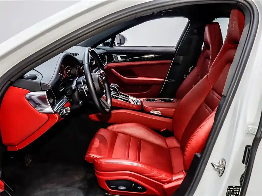 Porsche Panamera 2022 из CN, фото 10