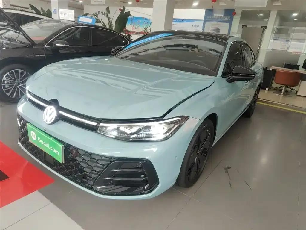 Volkswagen Passat 2024 из CN, фото 6
