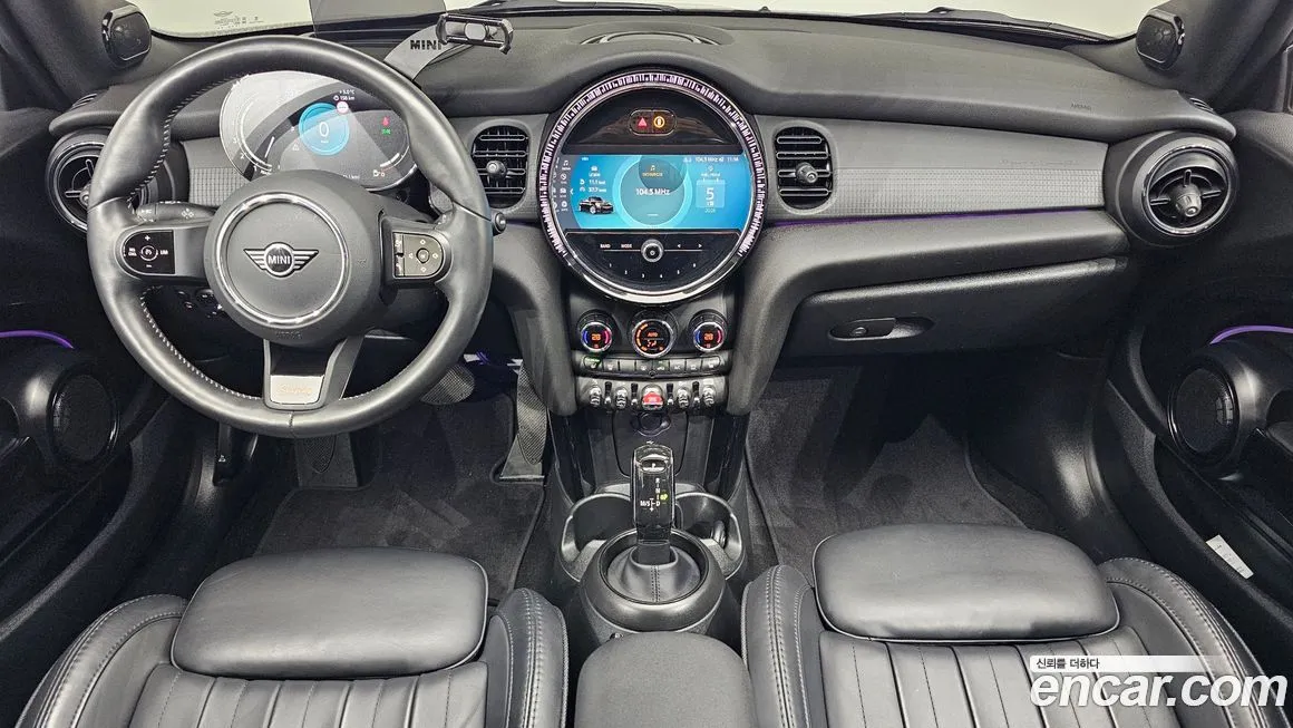 Mini Cooper Convertible 2023 из KR, фото 6