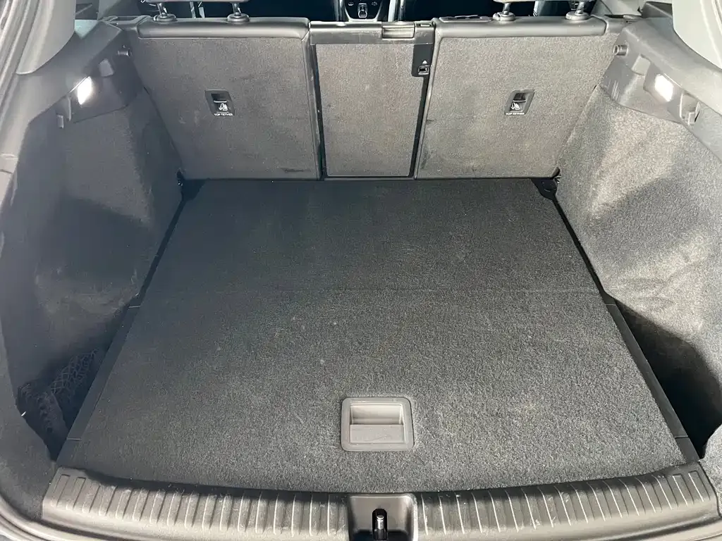 Audi Q4 e-tron — фото 10