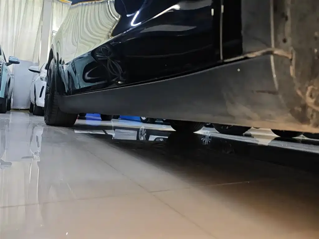 Tesla Model Y 2023 из CN, фото 5