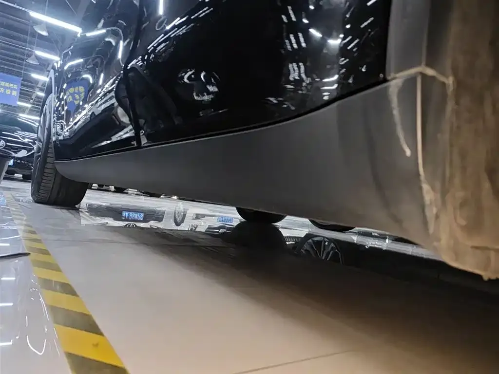 Tesla Model Y 2023 из CN, фото 6