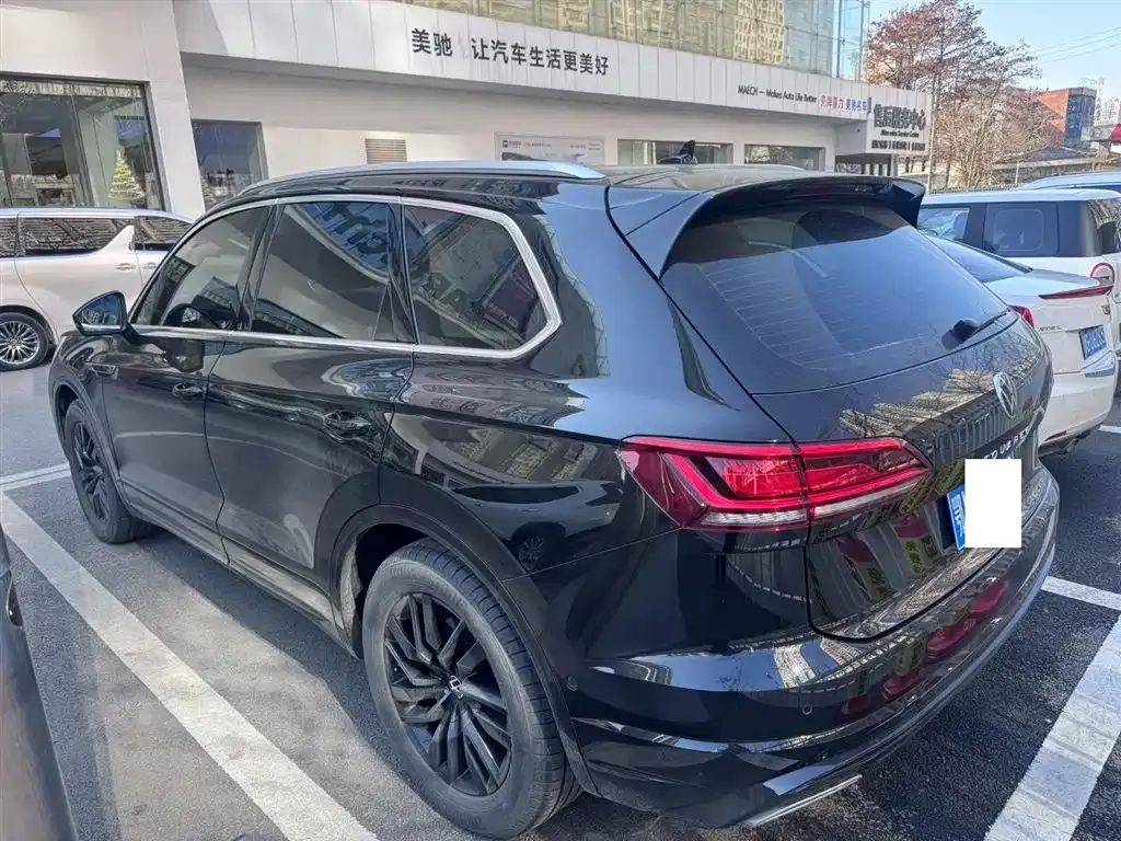 Volkswagen Touareg 2024 из CN, фото 3