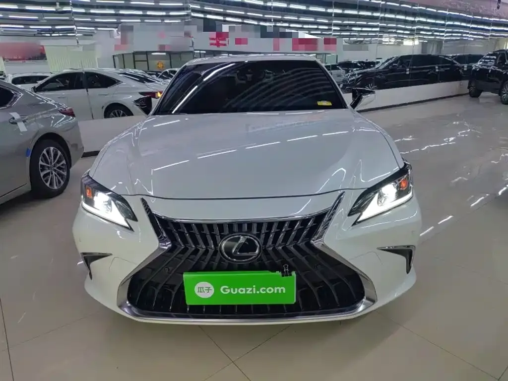 Lexus ES 2023 из CN, фото 5