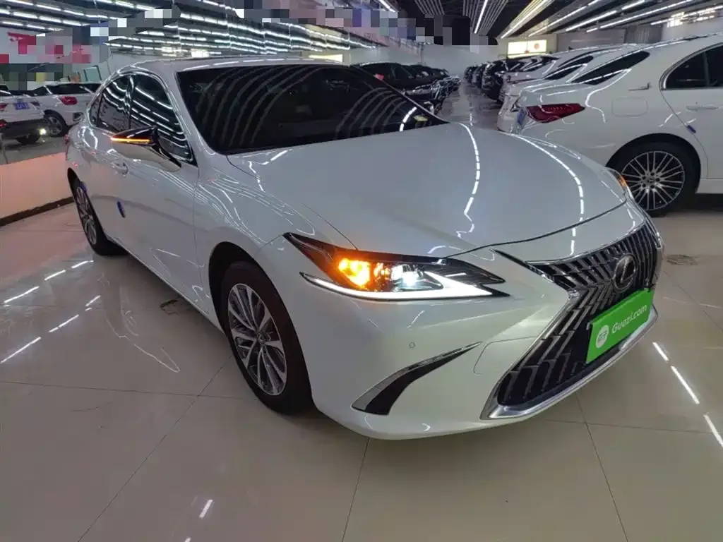 Lexus ES 2023 из CN, фото 8