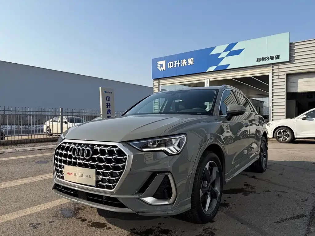 Audi Q3 2023 из CN, фото 1