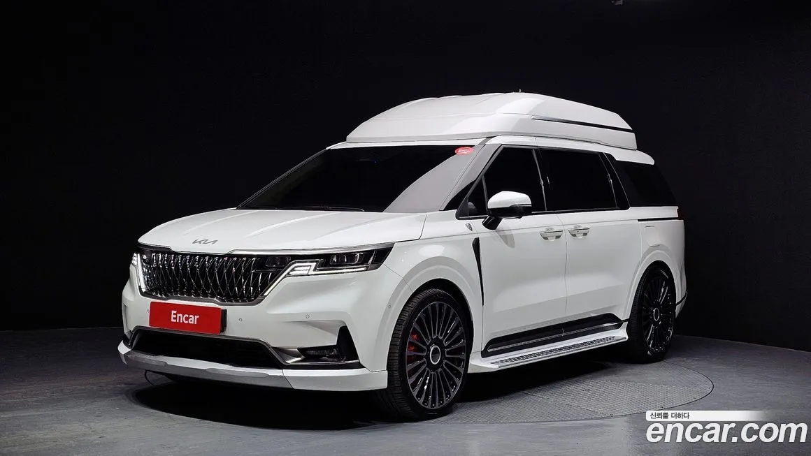 Kia Carnival — фото 1