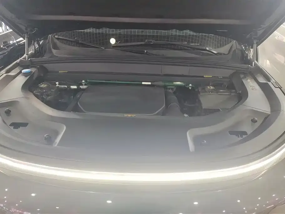 Li Auto L8 2023 из CN, фото 7