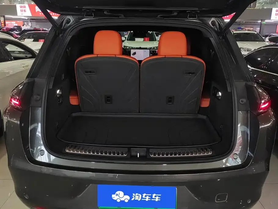 Li Auto L8 2023 из CN, фото 10