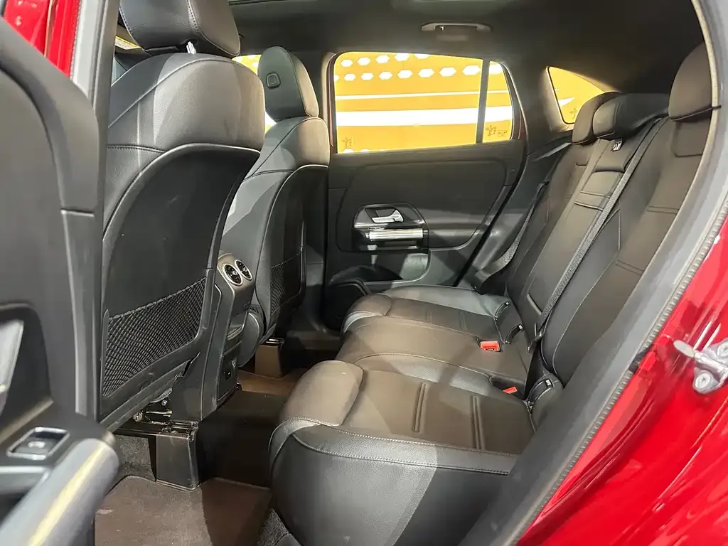 Mercedes-Benz GLA 2023 из CN, фото 9