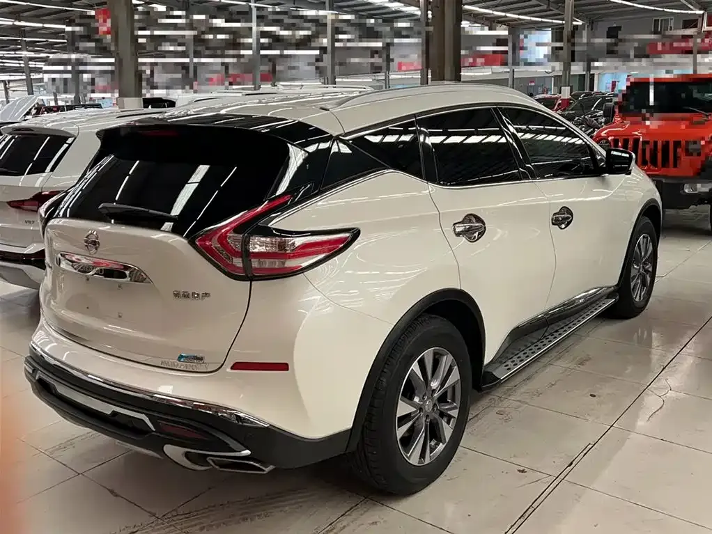 Nissan Murano — фото 5