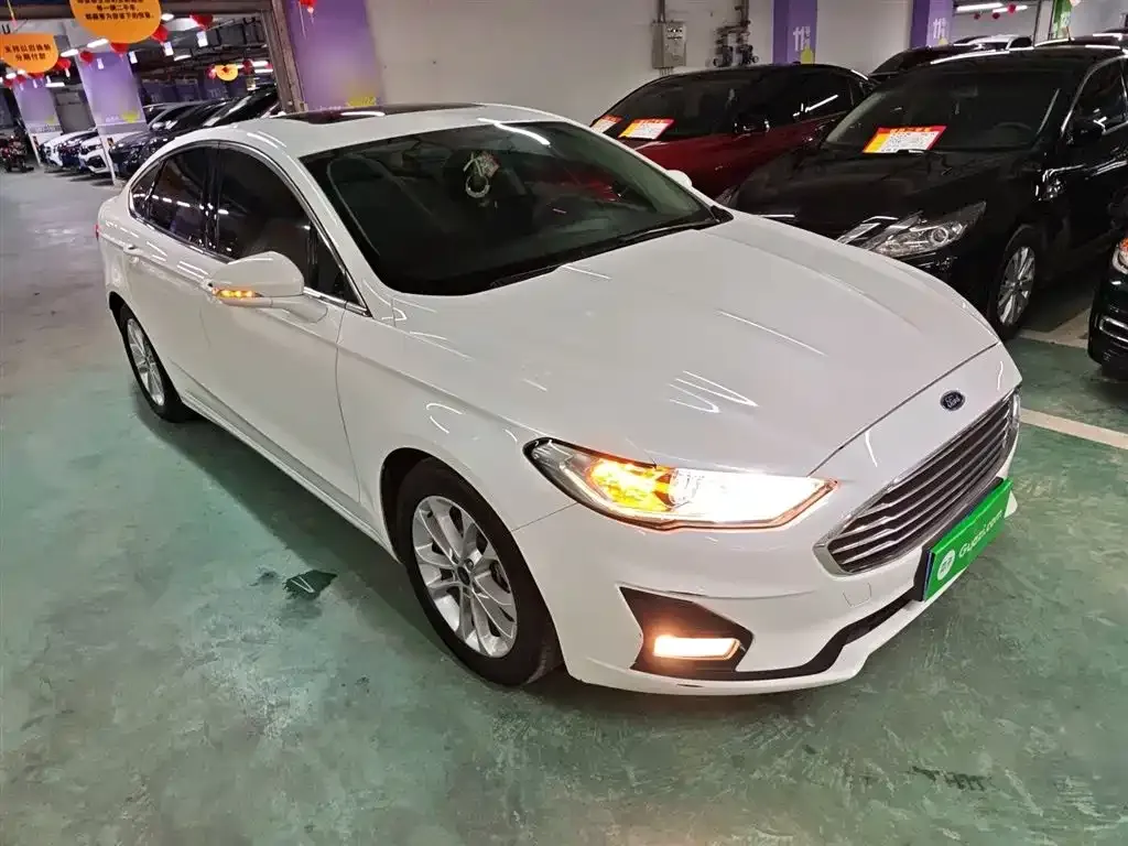 Ford Mondeo 2021 из CN, фото 7